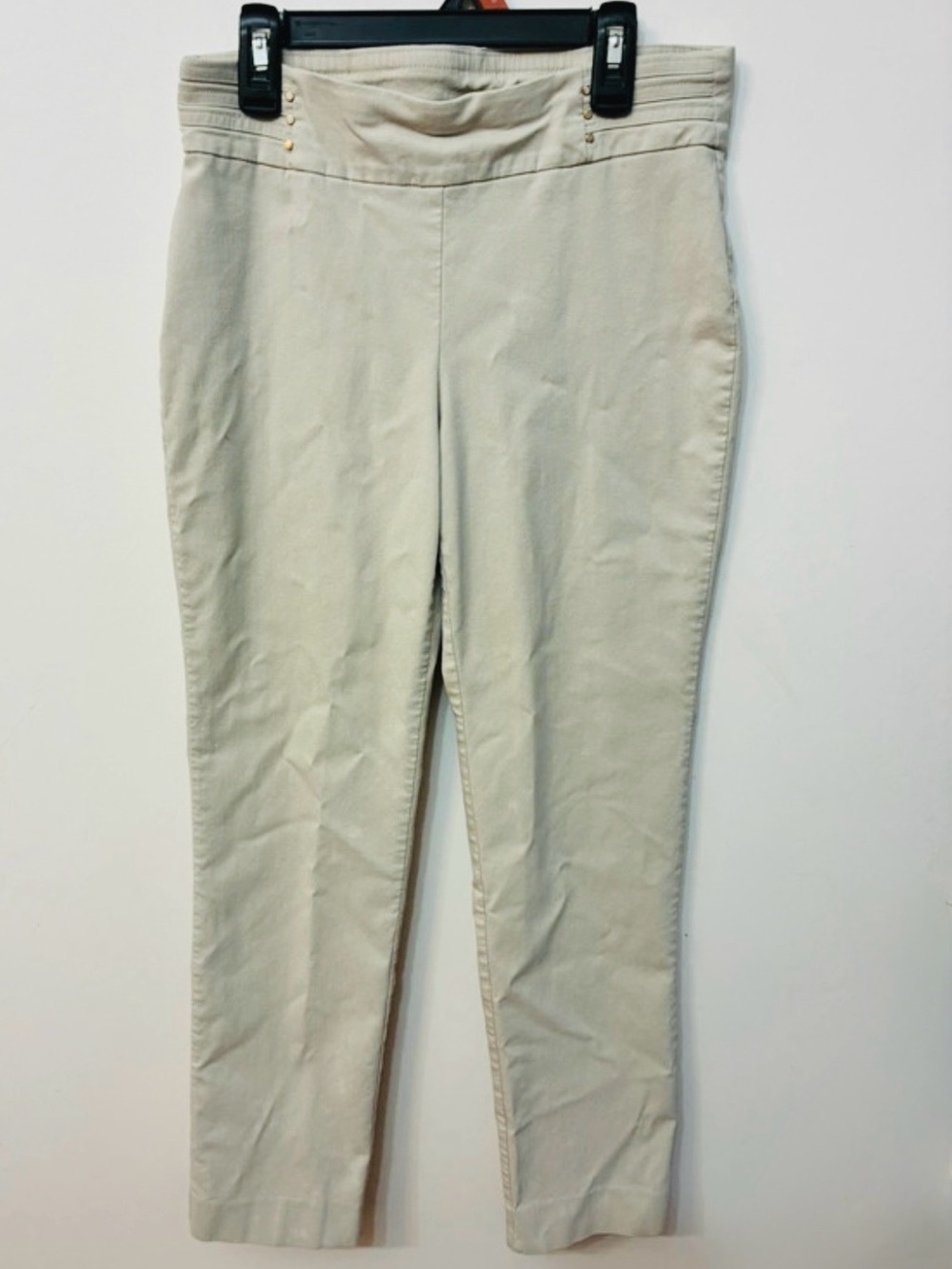JM Collection Slim Cropped Ankle Pants in Light Beige